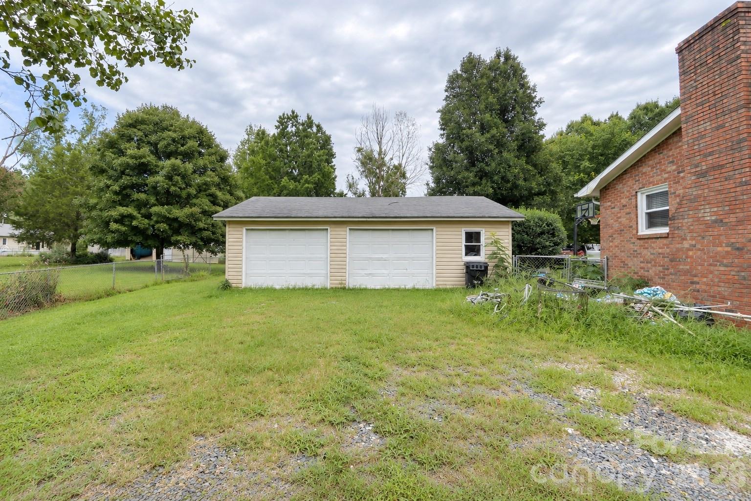 9289 Fisher Road