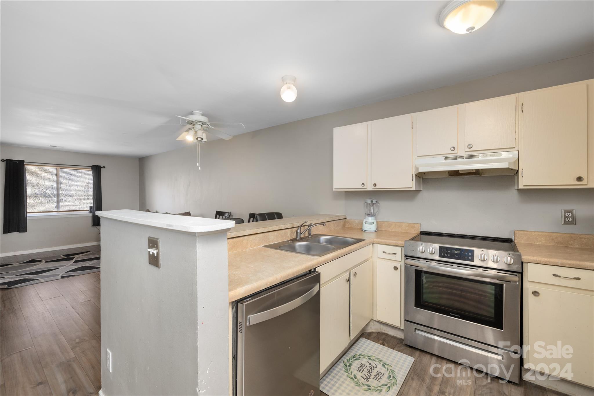 Eagles Landing - Residential