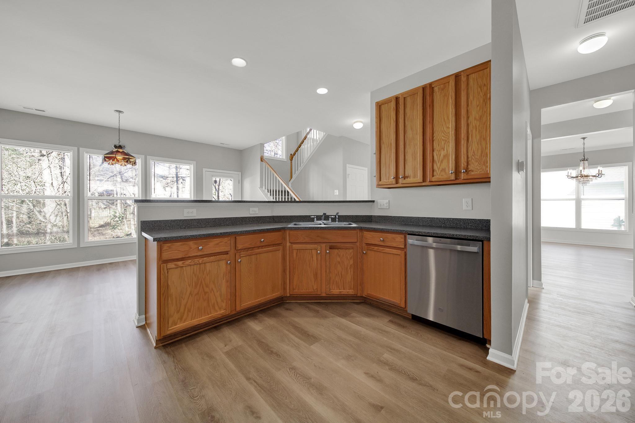 Seven Oaks - Residential