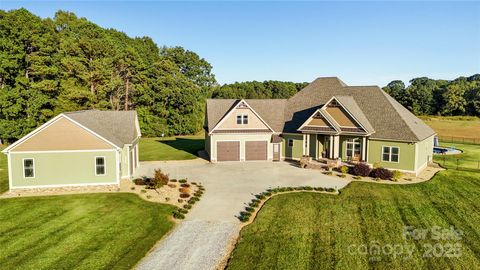 Photo of 440 Mt Vernon Park Road, Salisbury, NC 28147 (MLS # 4310983)