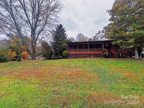 A home in Hendersonville