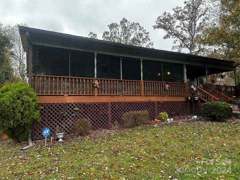 A home in Hendersonville