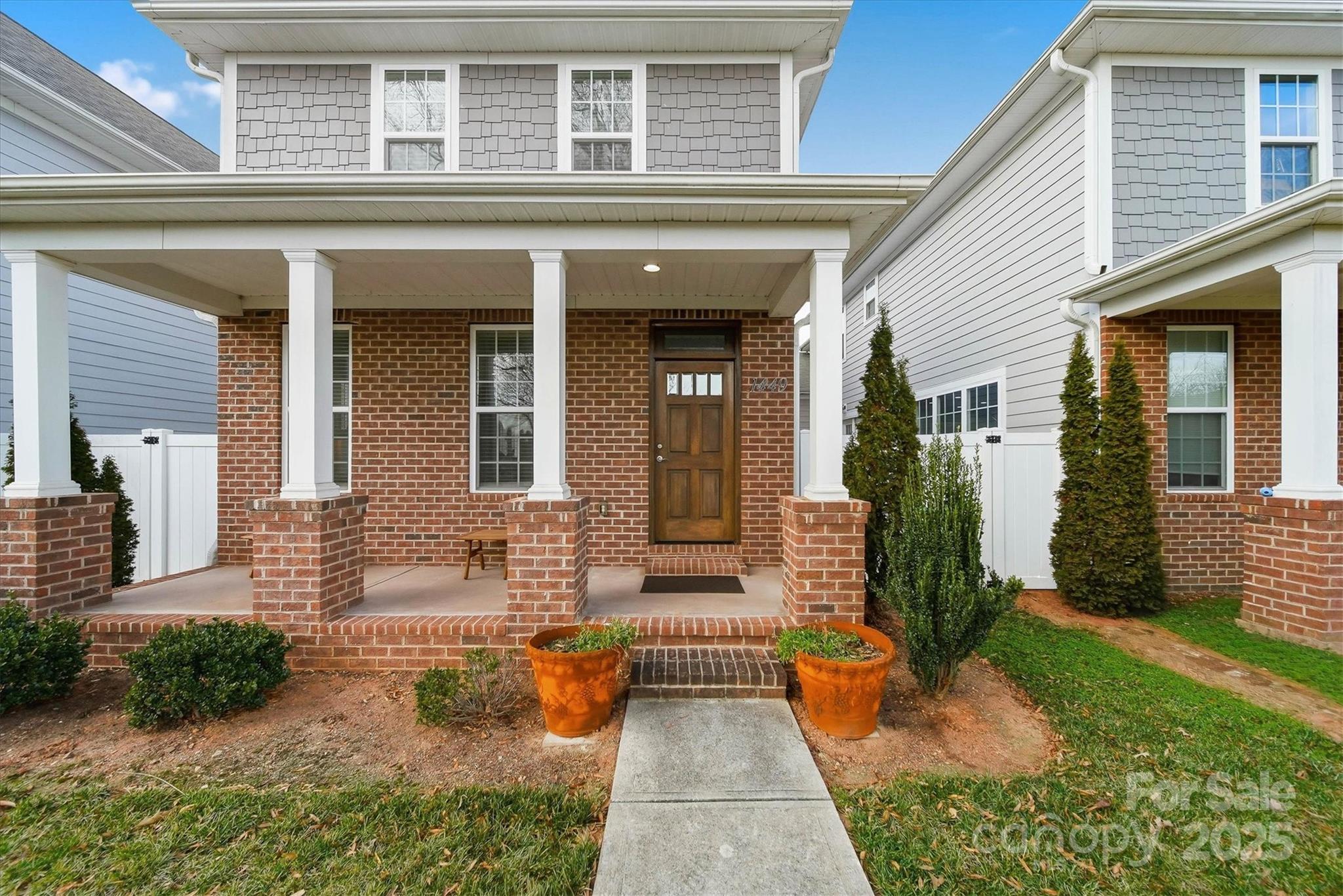 1449 N Center Street