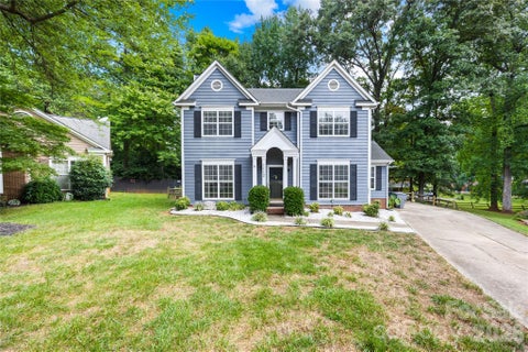 Photo of 1112 Coachlight Circle, Charlotte, NC 28262 (MLS # 4420288)