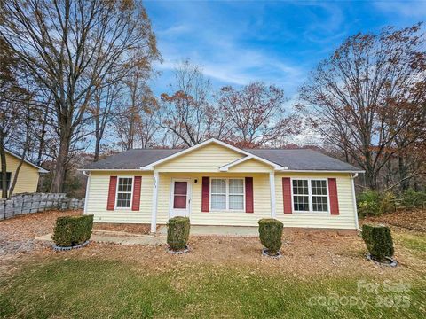 2603 Bobwhite Circle Wingate NC 28174