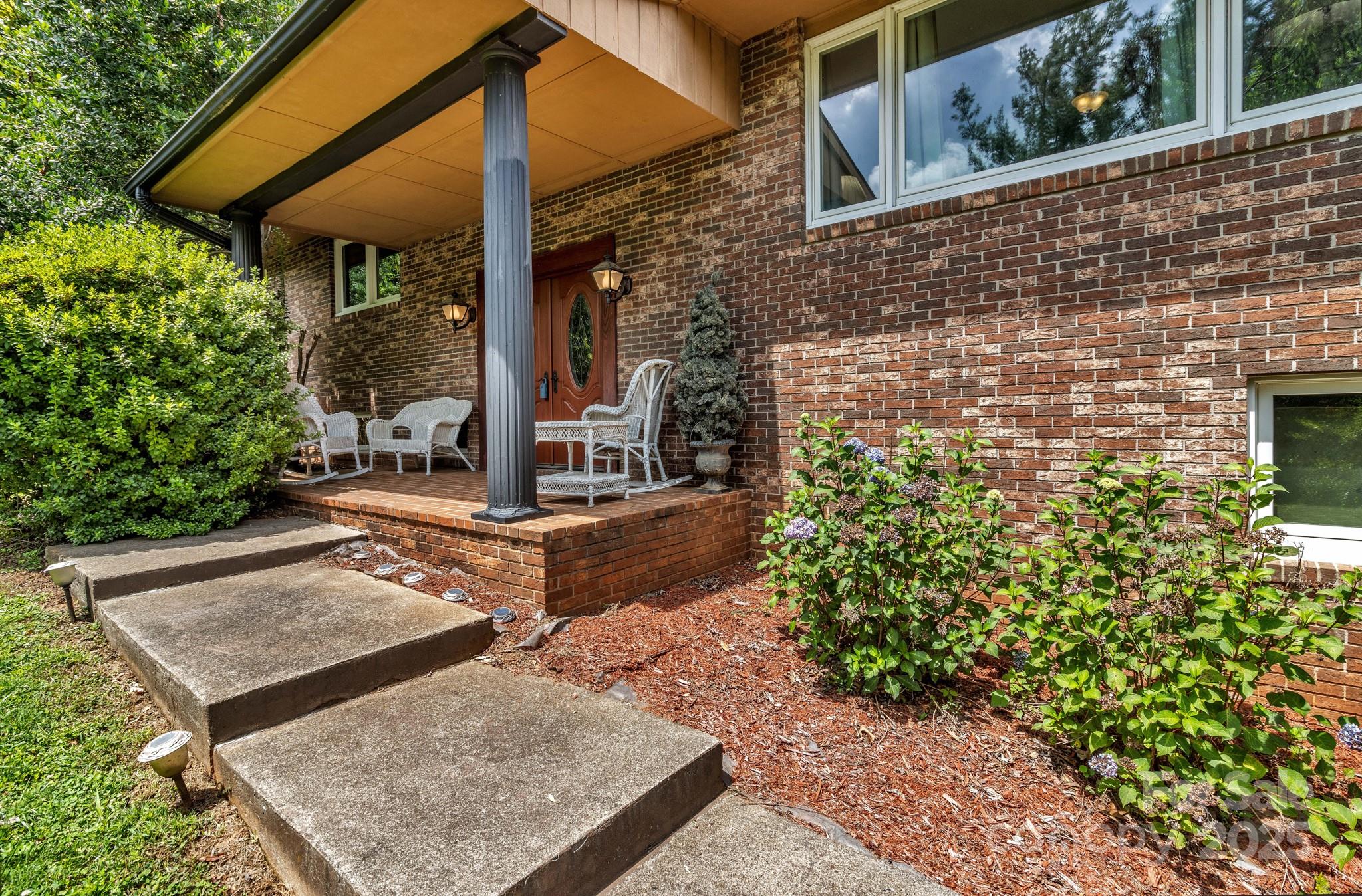 31 Mark Twain Road