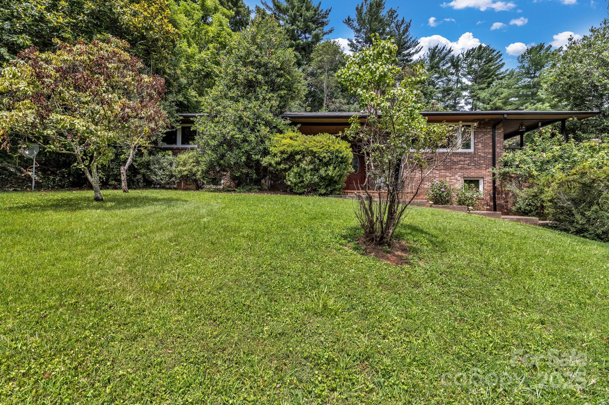 31 Mark Twain Road