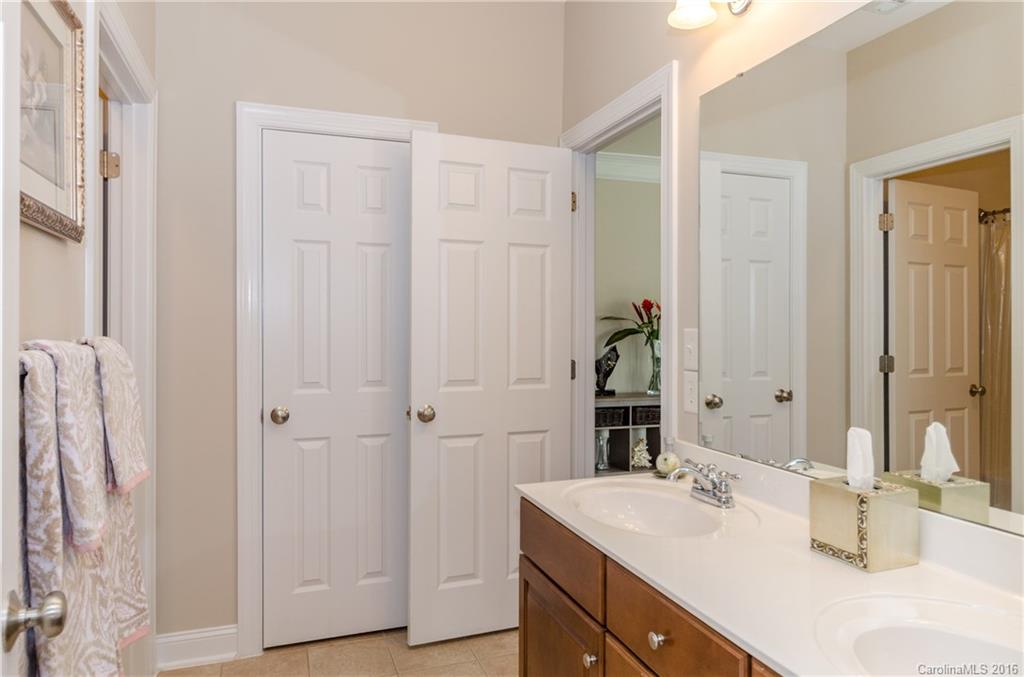 Fox Ridge - Residential