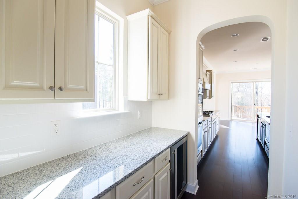 The Palisades - Residential