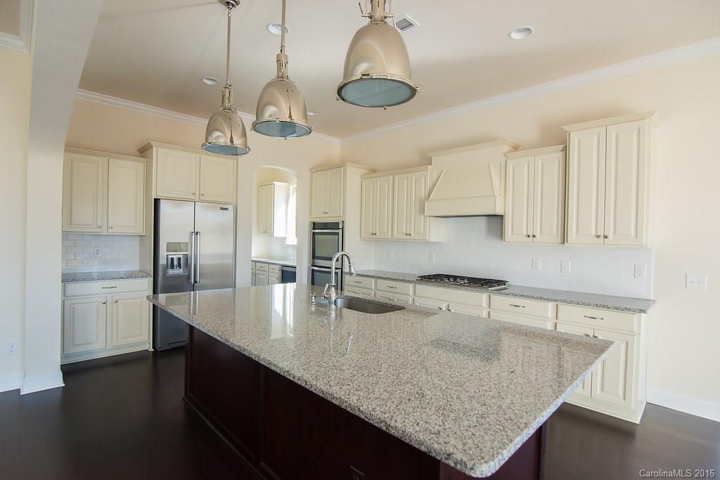 The Palisades - Residential