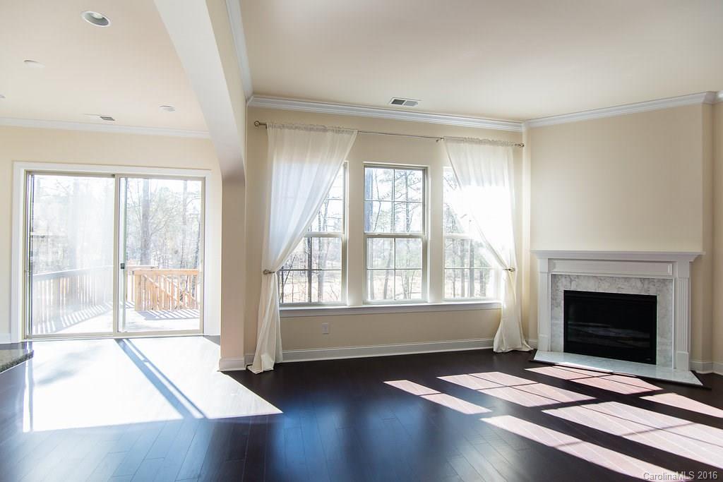 The Palisades - Residential