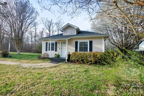 409 Blacksnake Road Stanley NC 28164