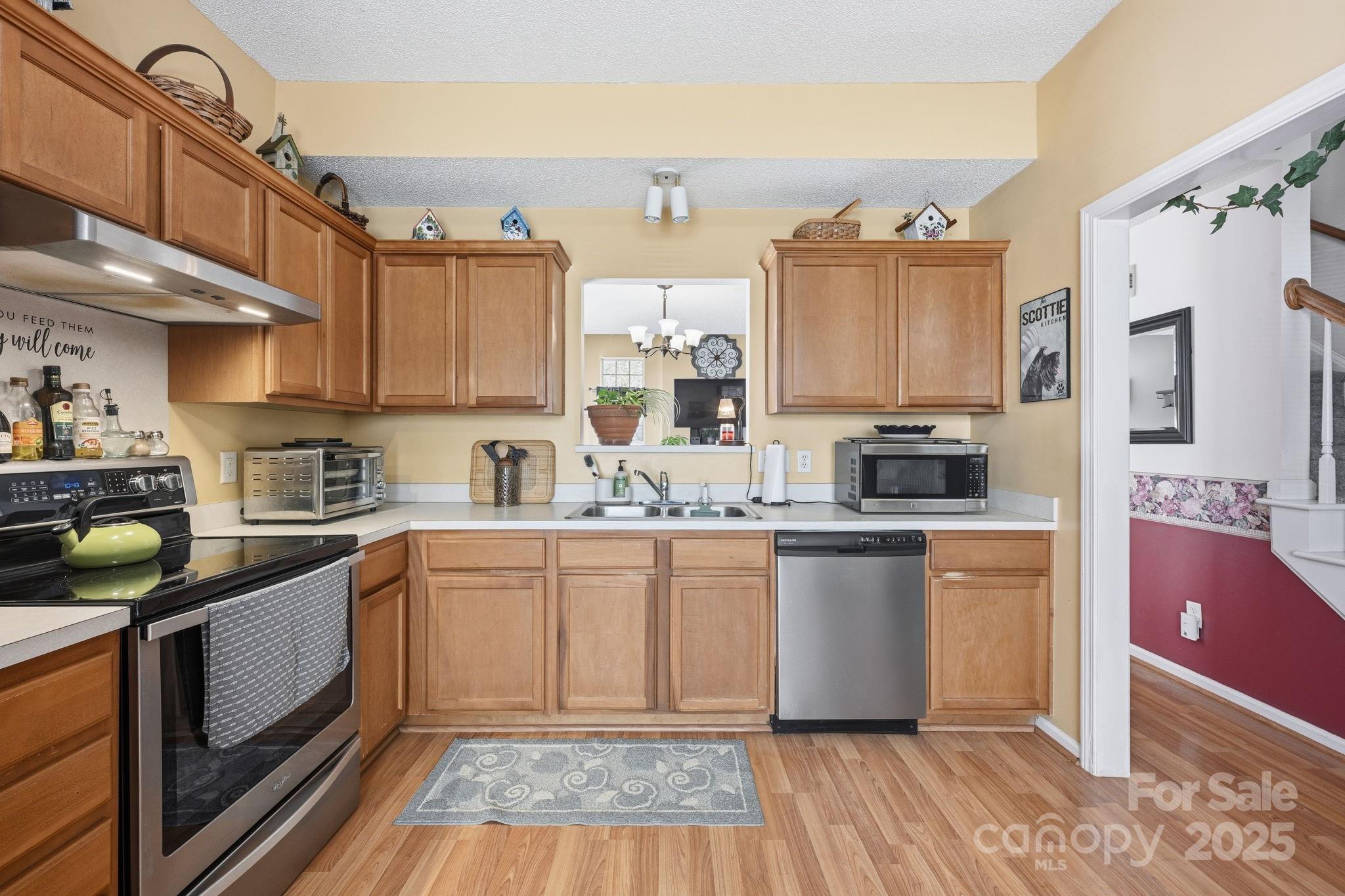 2006 Great Falls Drive