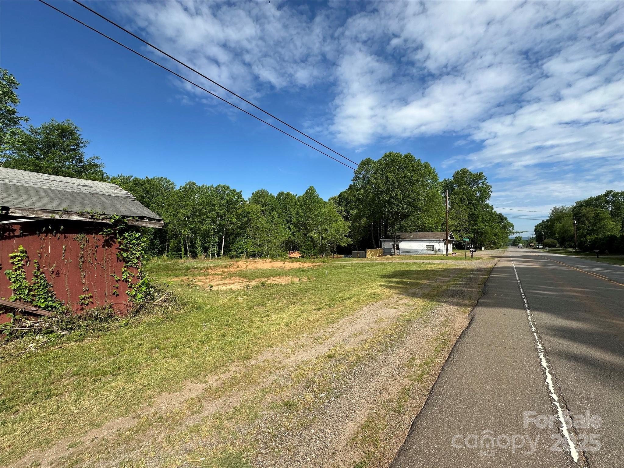 3023 & 3027 Wilkesboro Highway