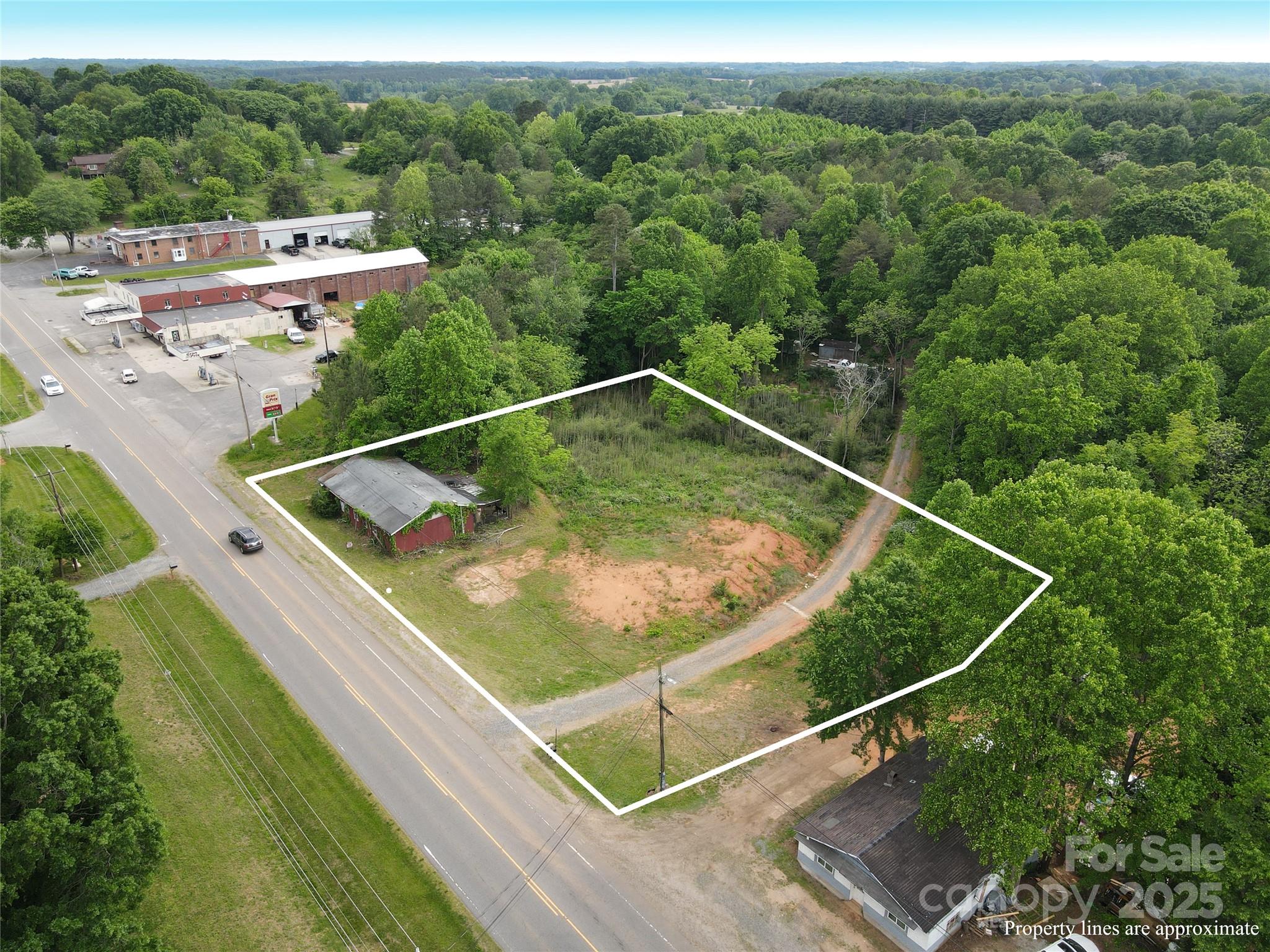 3023 & 3027 Wilkesboro Highway