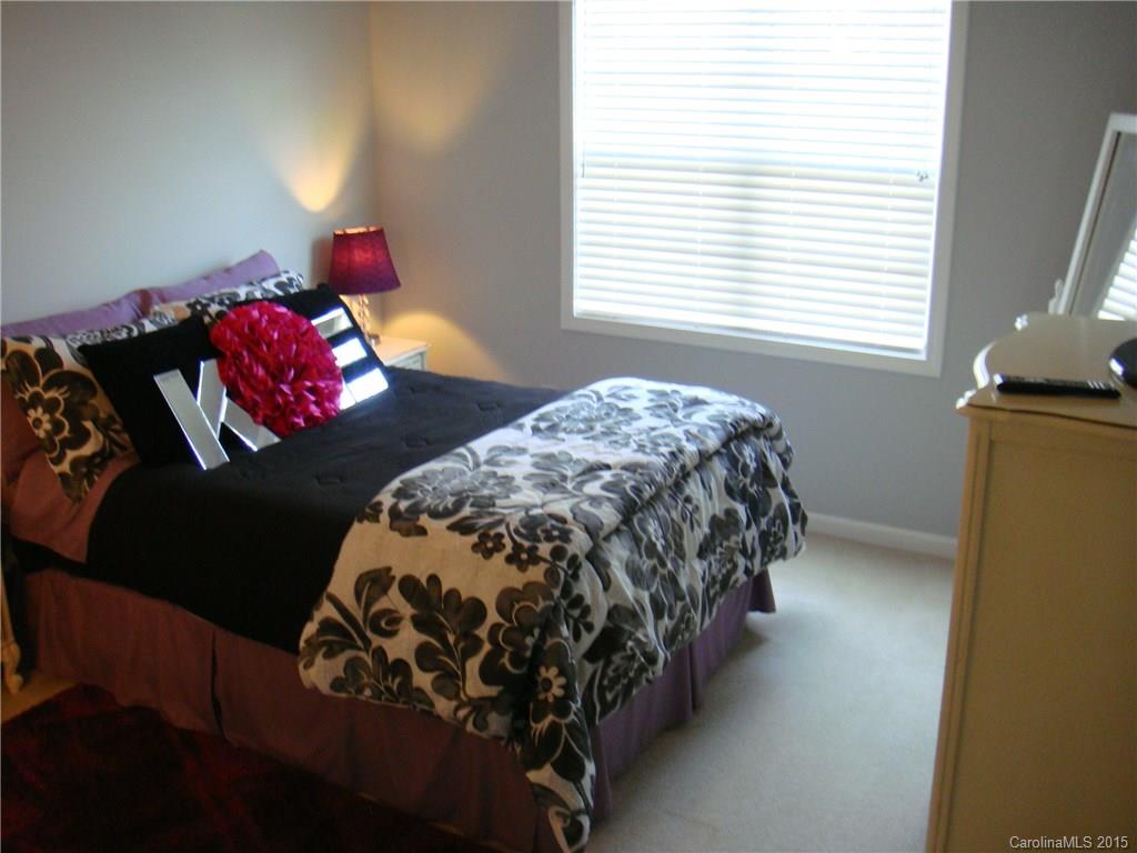 Riverfront - Residential