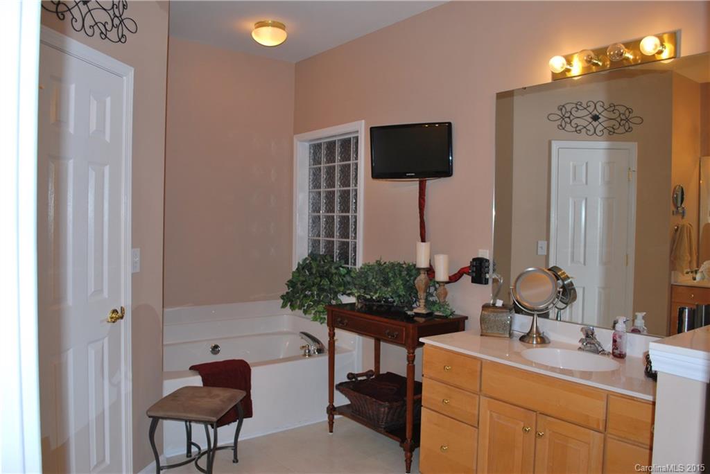 Riverfront - Residential