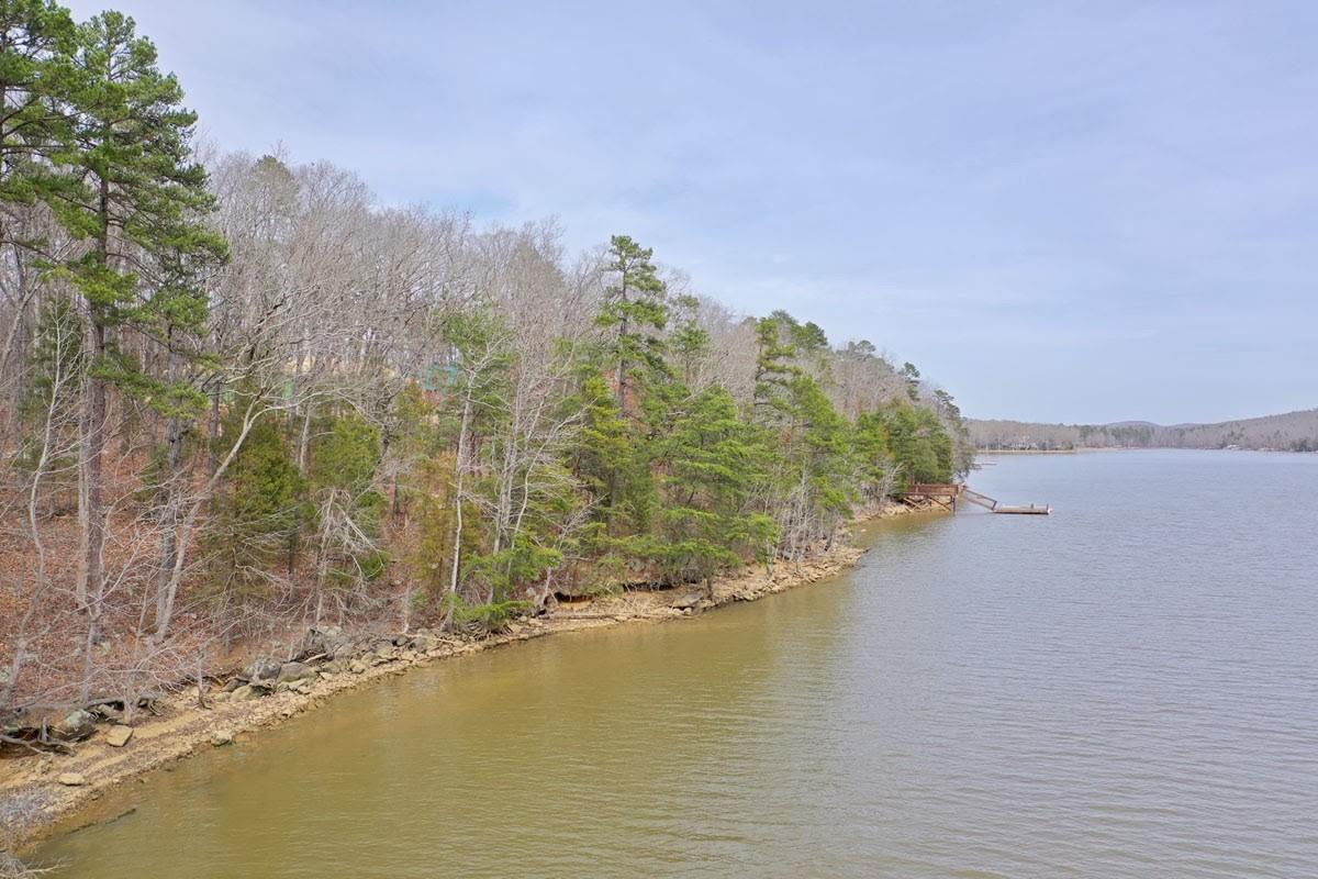 Stoney Point Harbor - Land