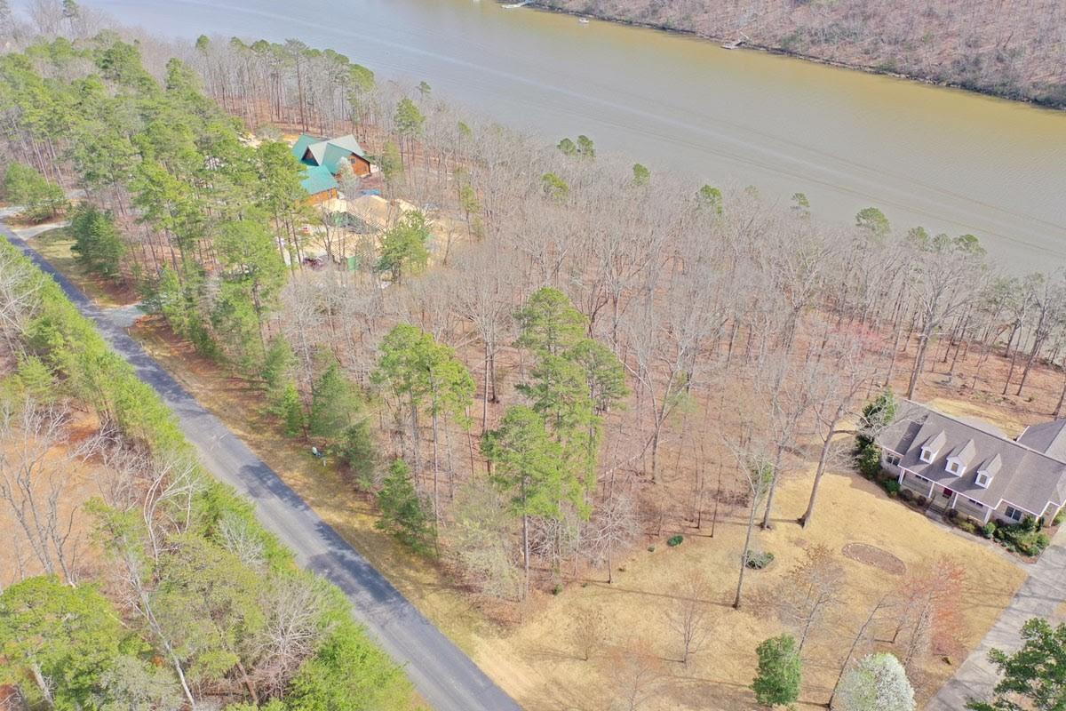 Stoney Point Harbor - Land