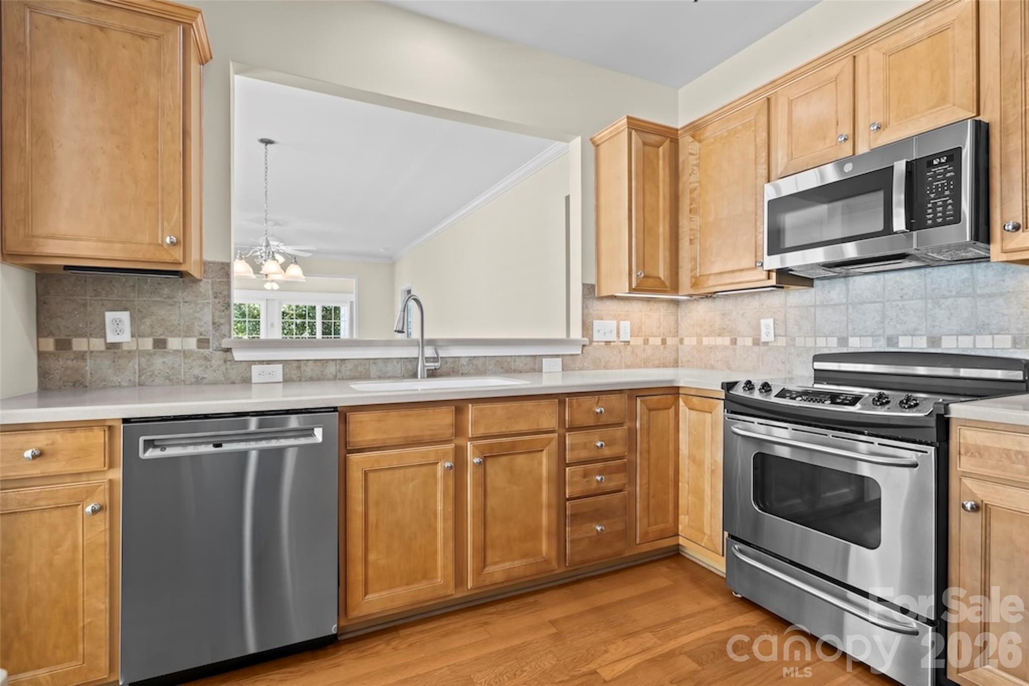 4122 Jessamine Way