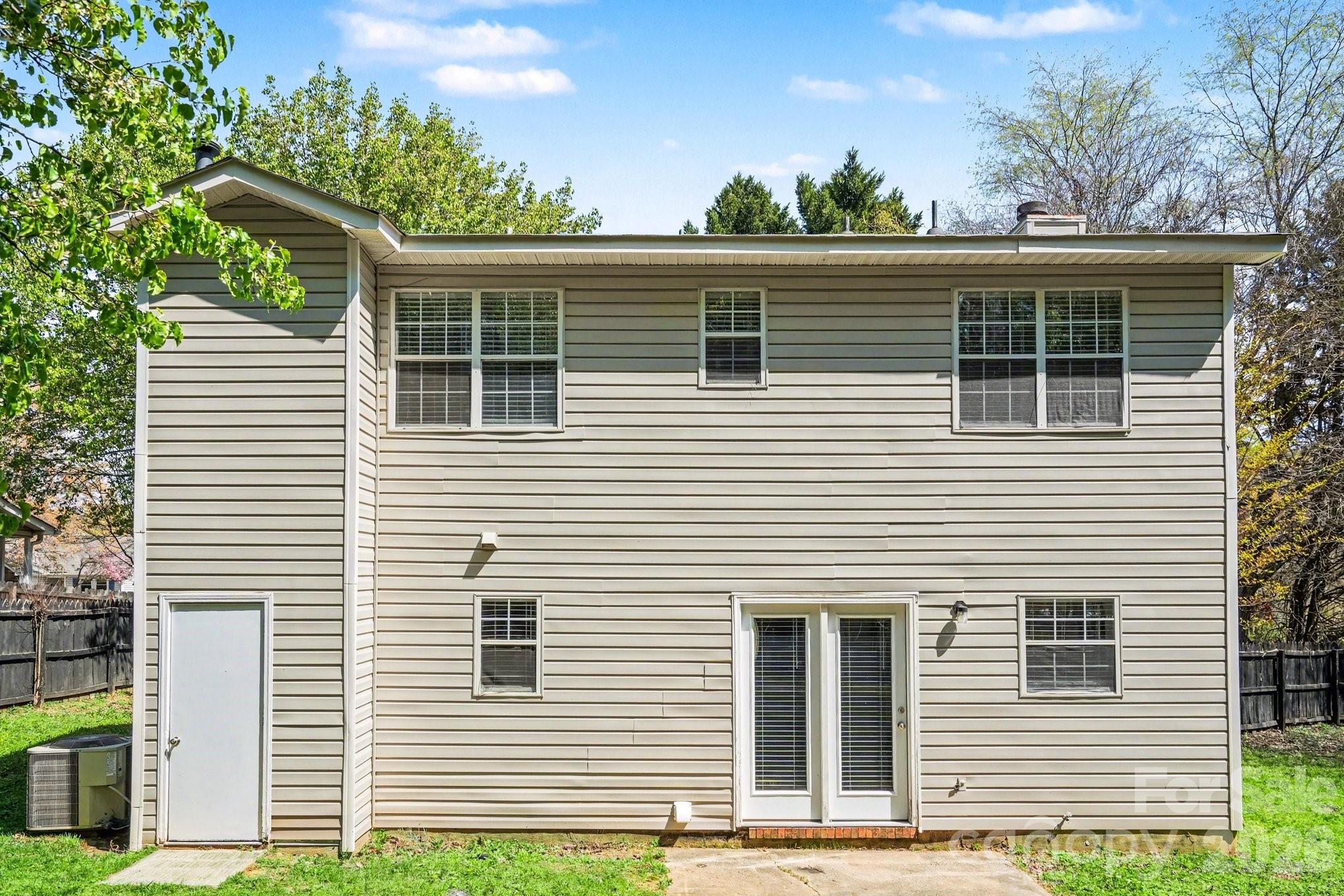 Glenwood Manor - Residential