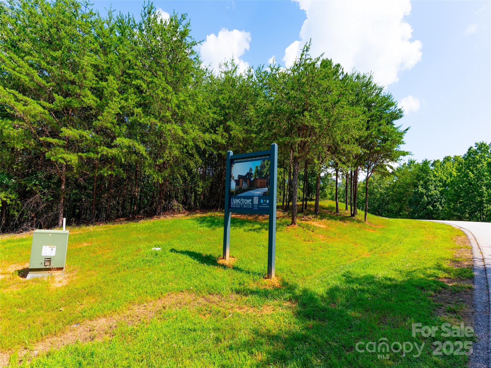 40 Deep Gap Farm Road E
