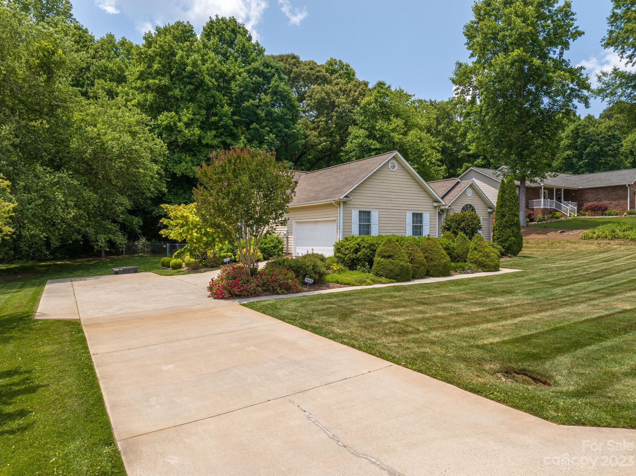Forest Meadow - Residential