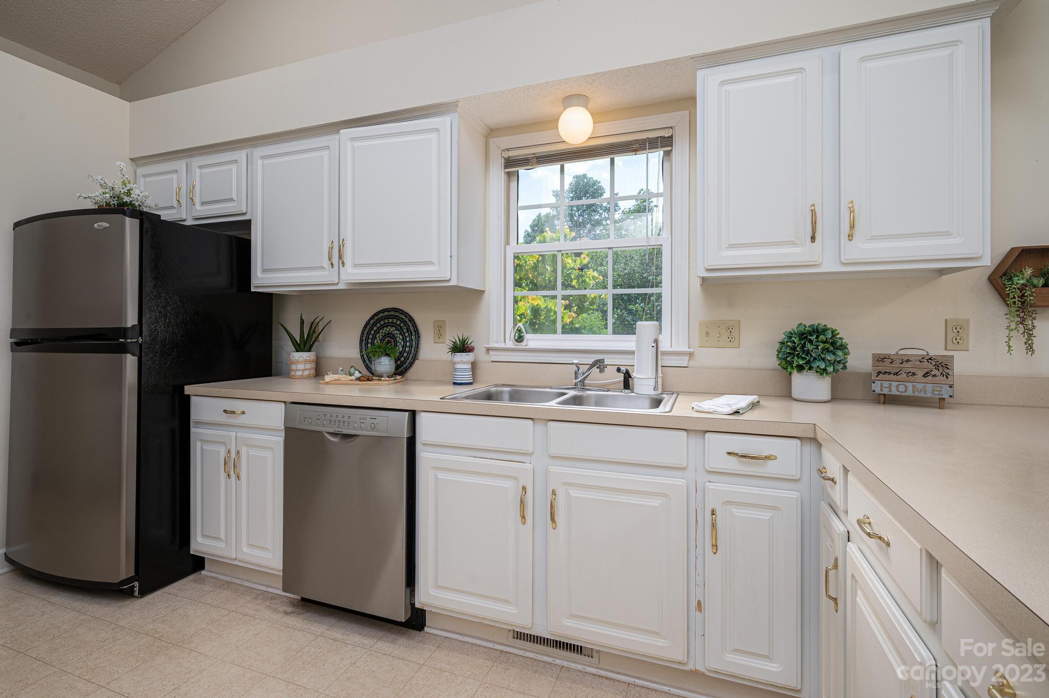 Forest Meadow - Residential