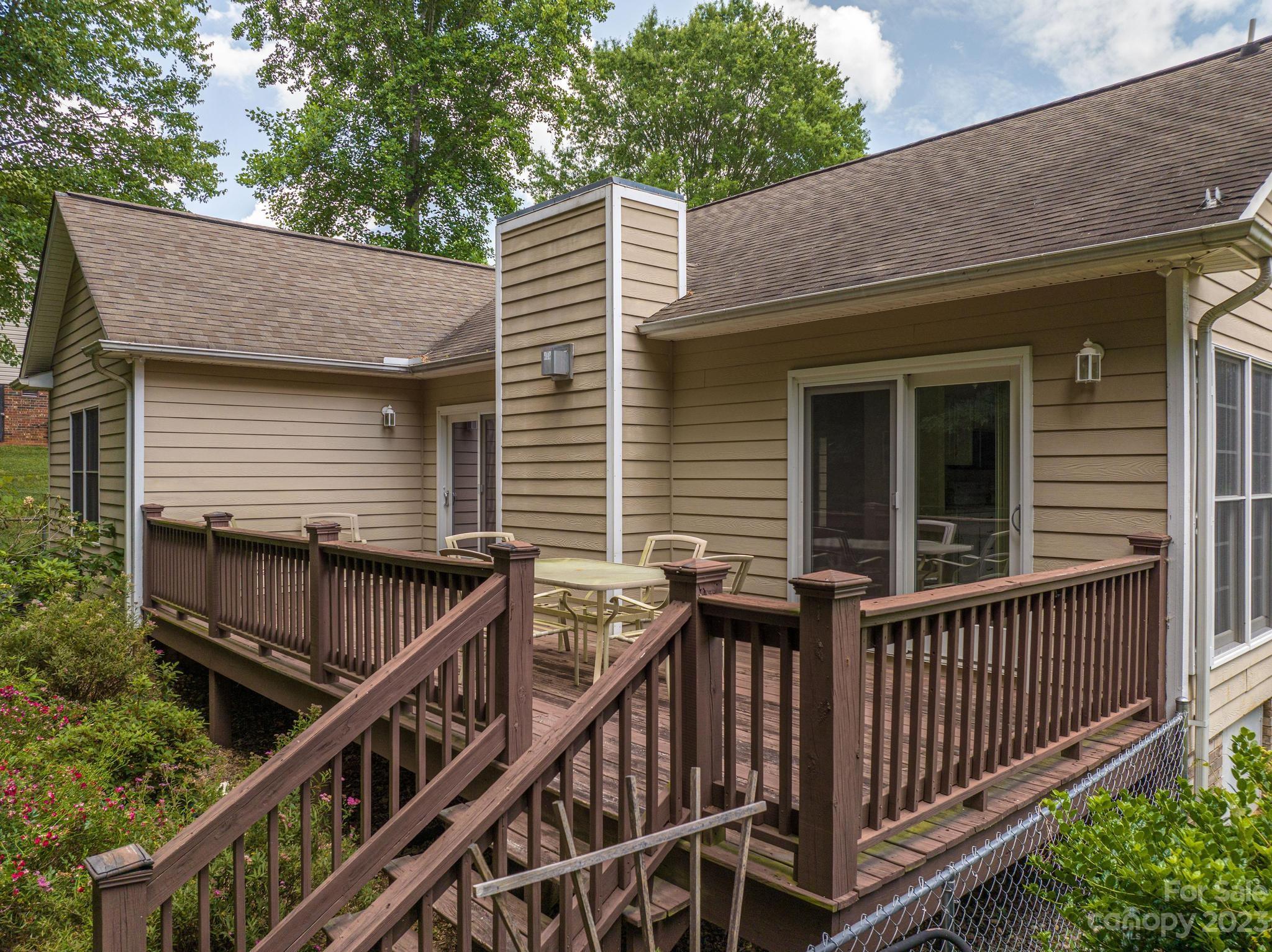 Forest Meadow - Residential