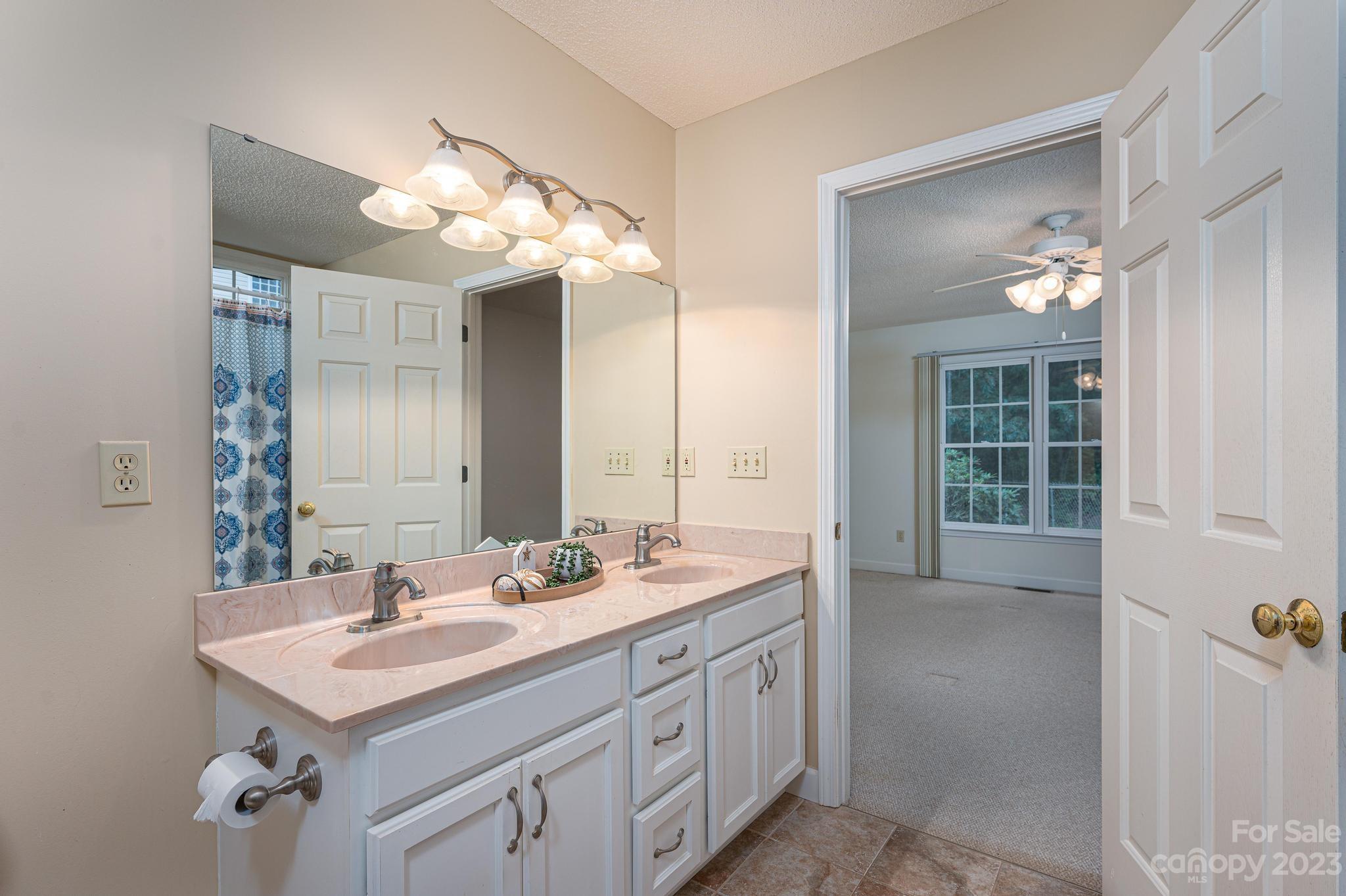 Forest Meadow - Residential