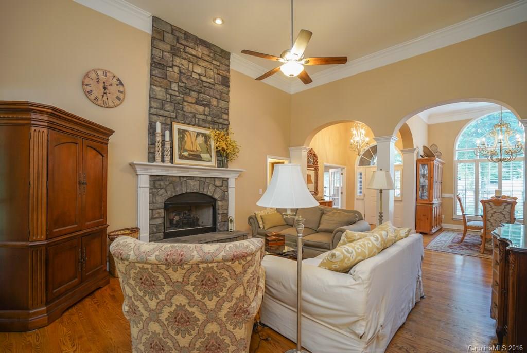 Spring Branch Glen - Residential