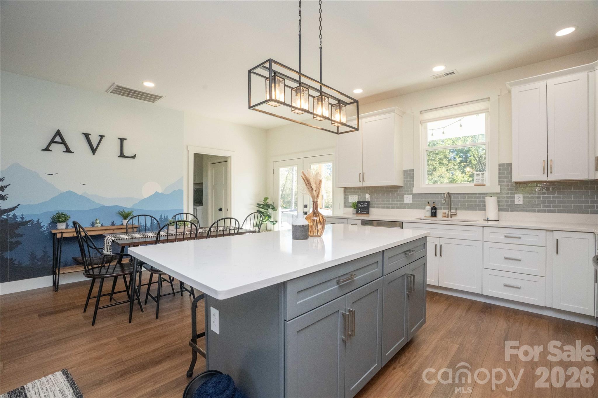 56 Short Dix Creek Road
