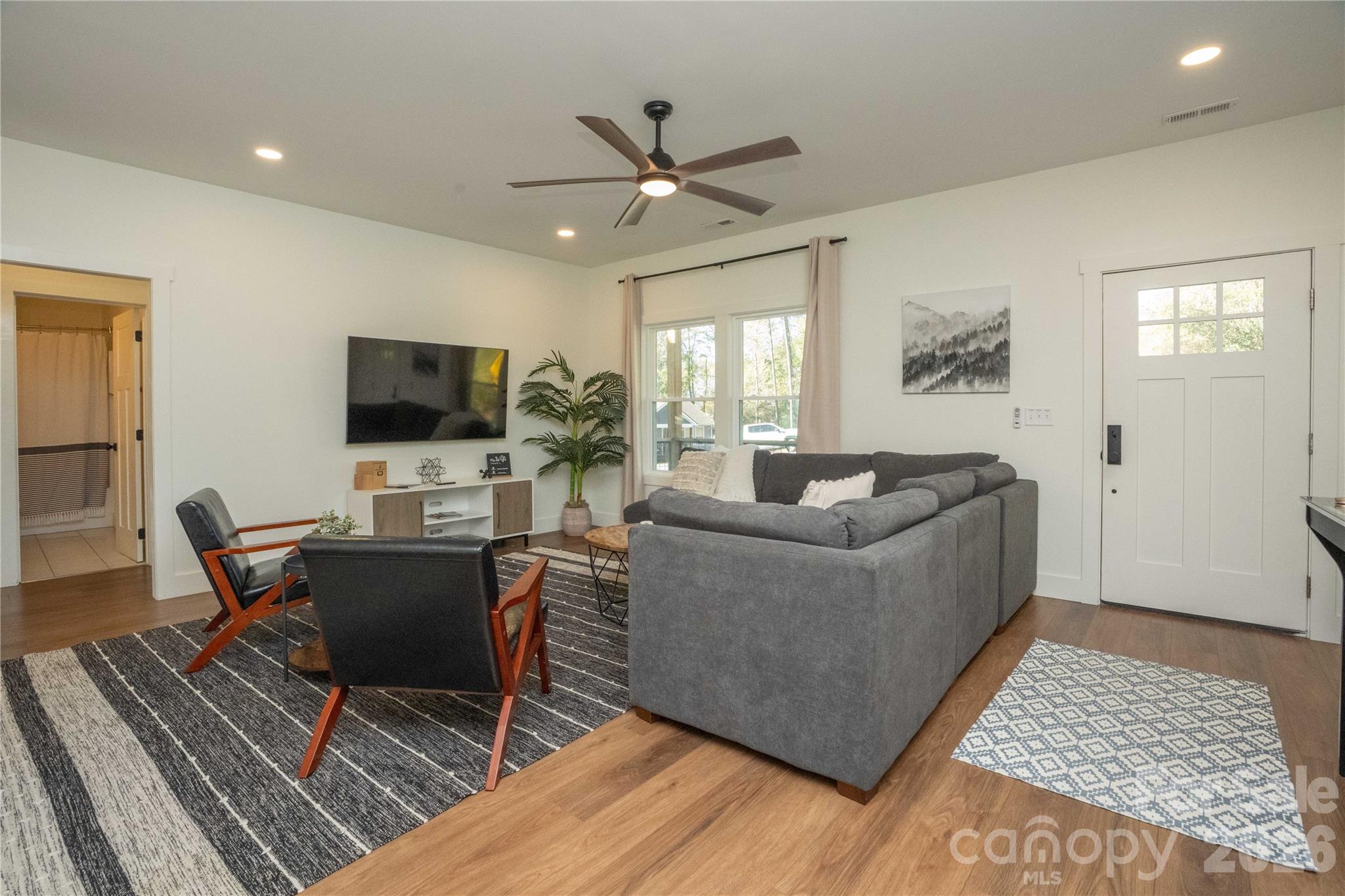 56 Short Dix Creek Road