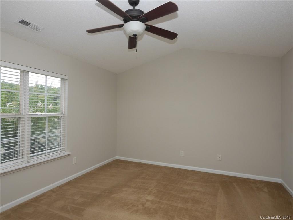 Windsor Trace - Residential