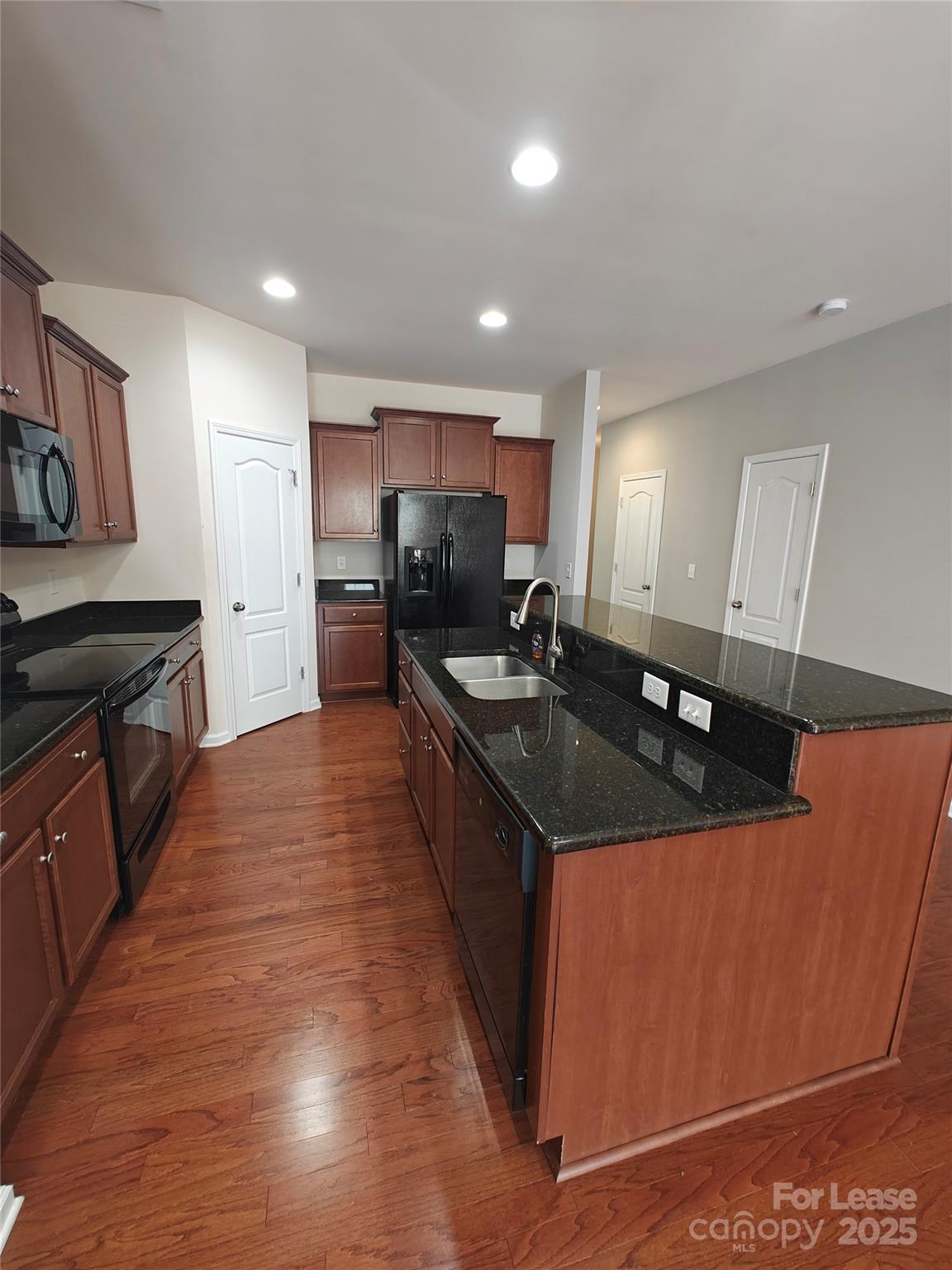 Harborside Townhomes - Residential Lease