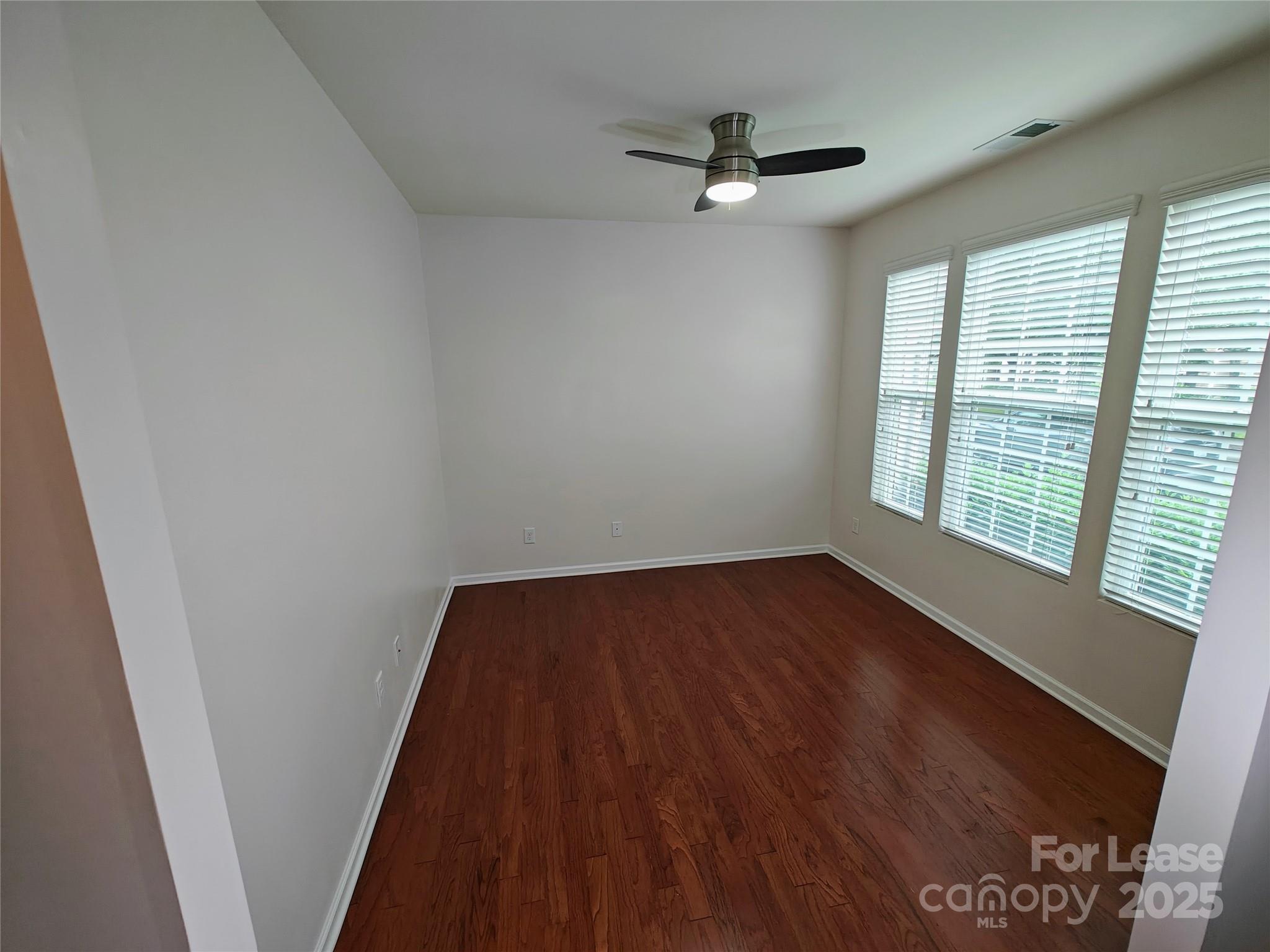 Harborside Townhomes - Residential Lease