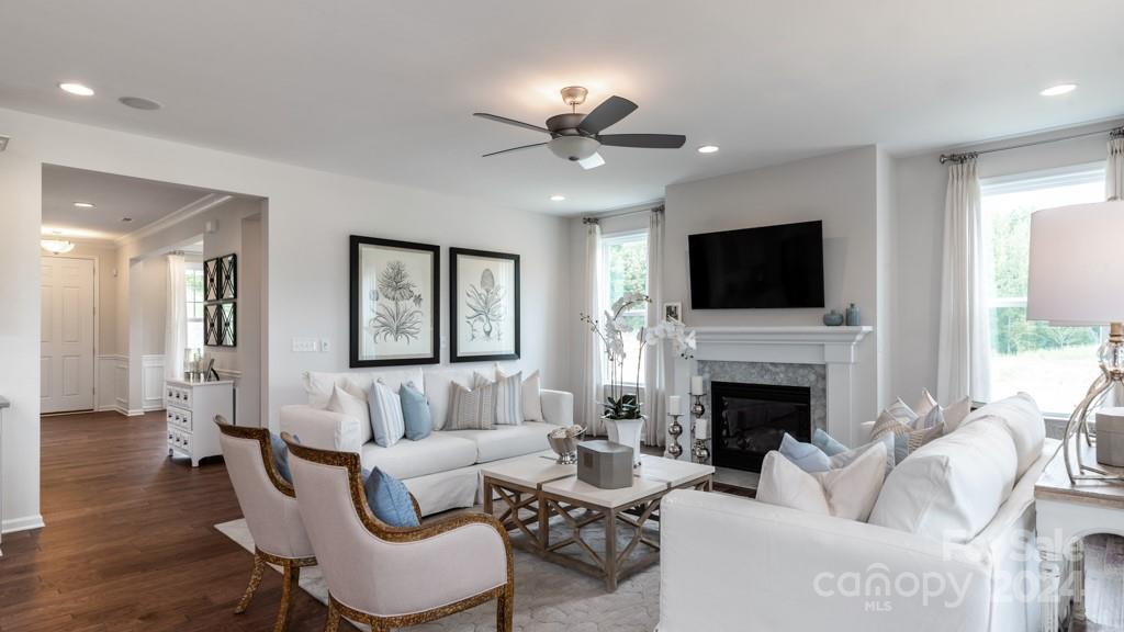 The Estates at Sugar Creek - Residential