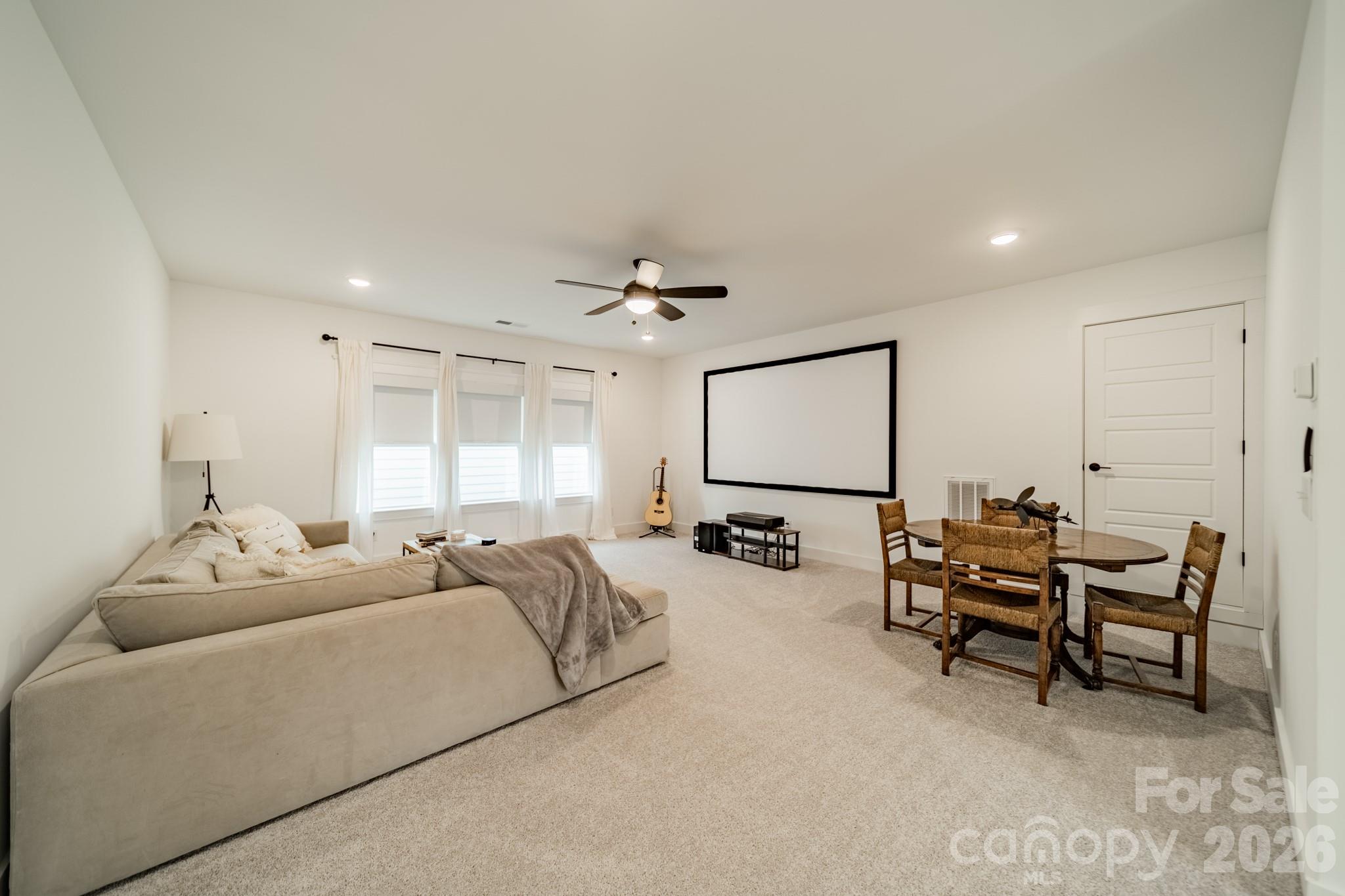 Encore at Streamside - Residential