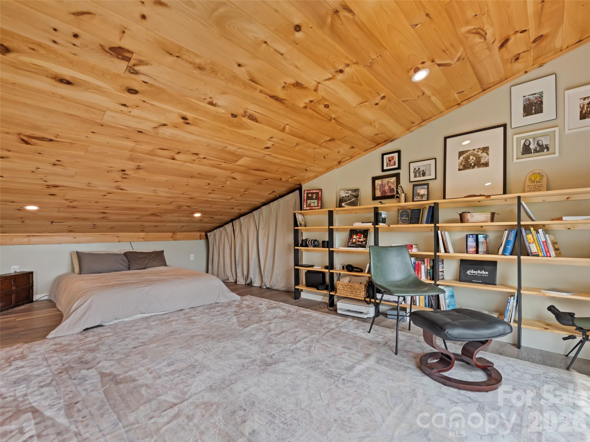 Rich Top Mountain - Residential