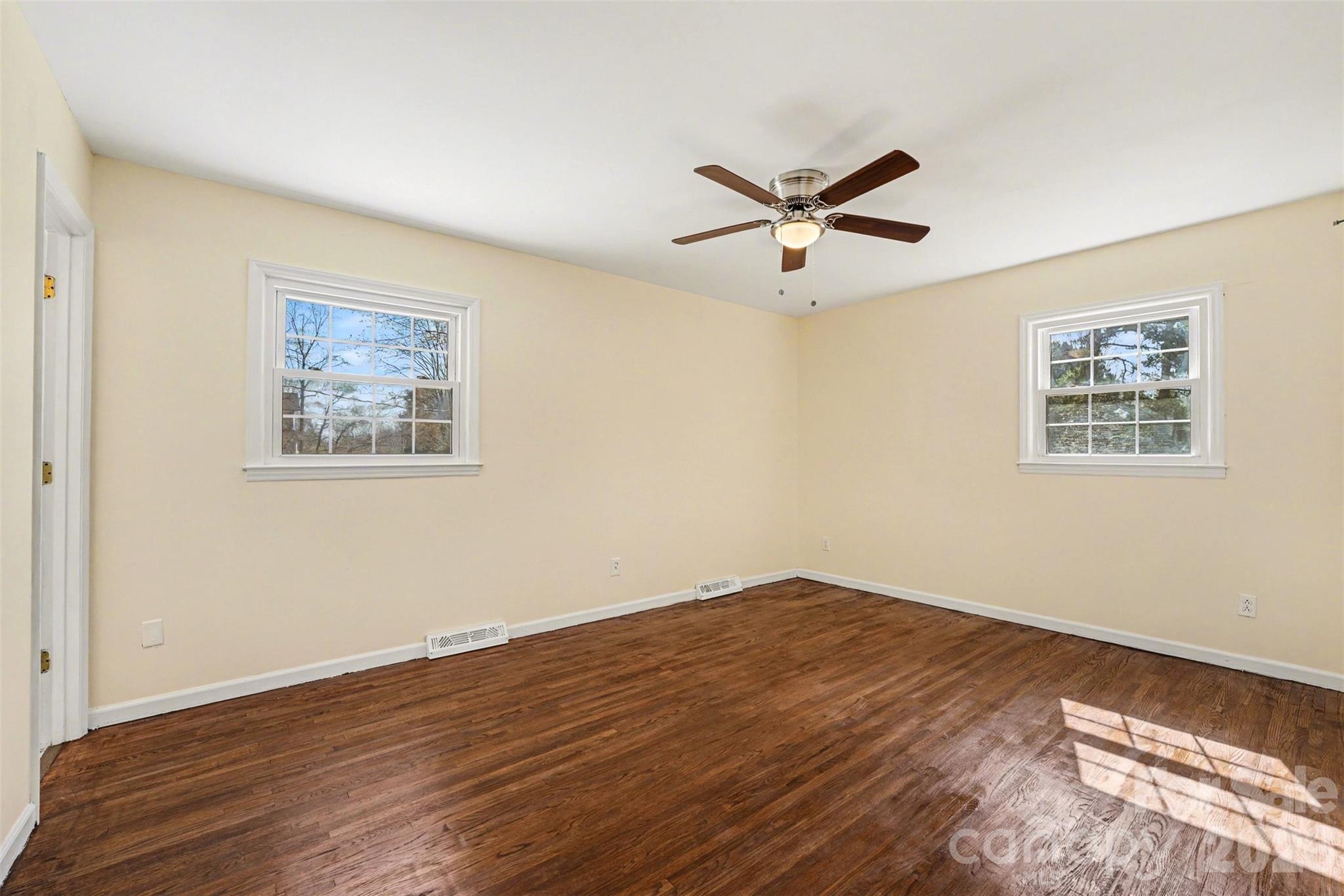 White Oaks - Residential