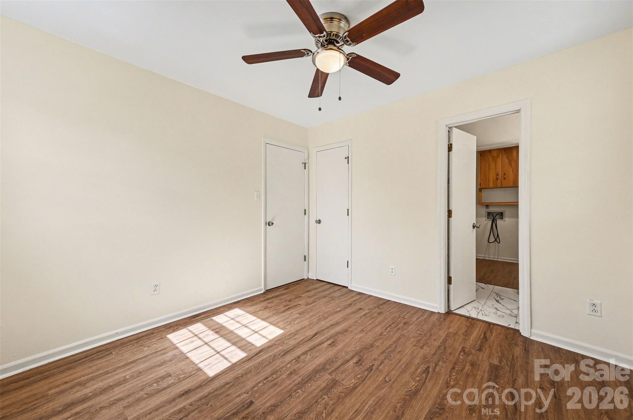 White Oaks - Residential