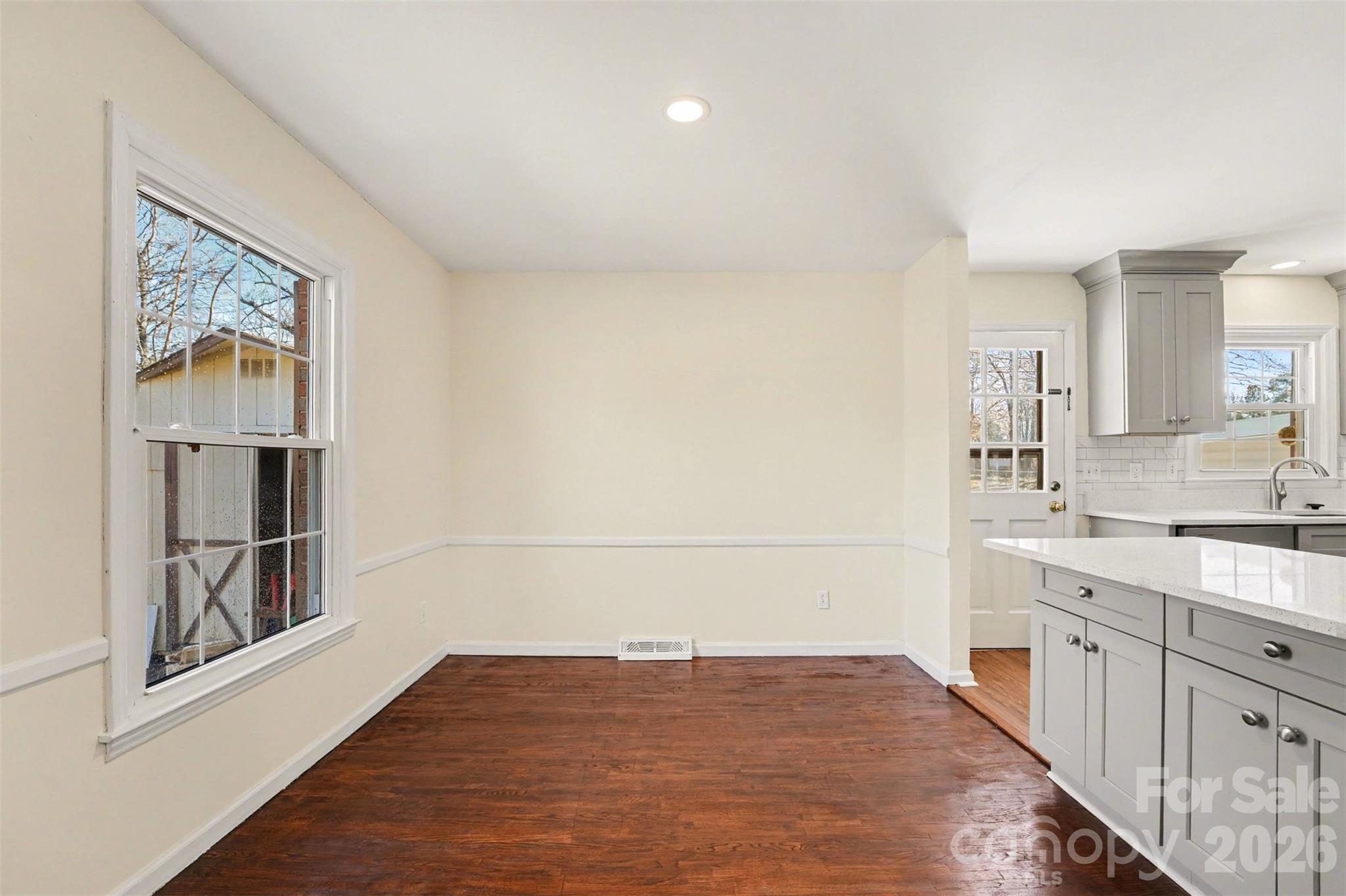 White Oaks - Residential