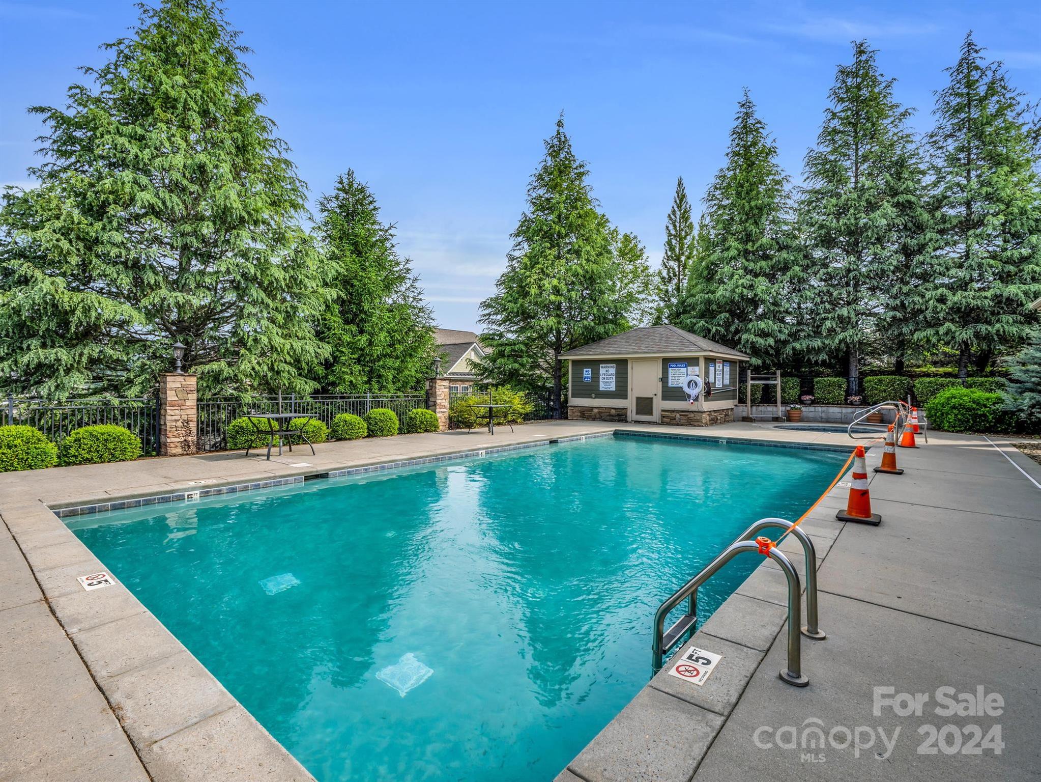 The Views at Rose Hill - Residential