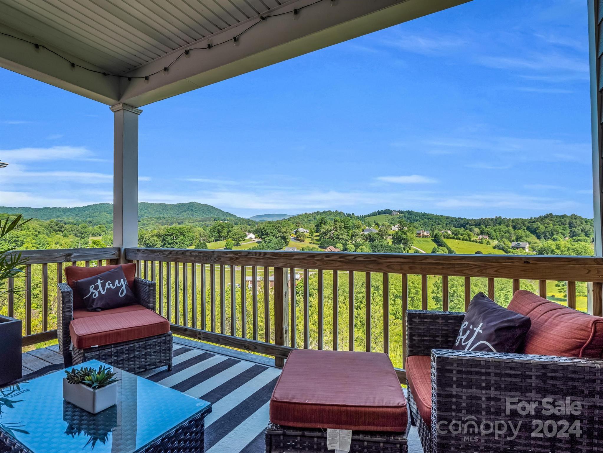 The Views at Rose Hill - Residential