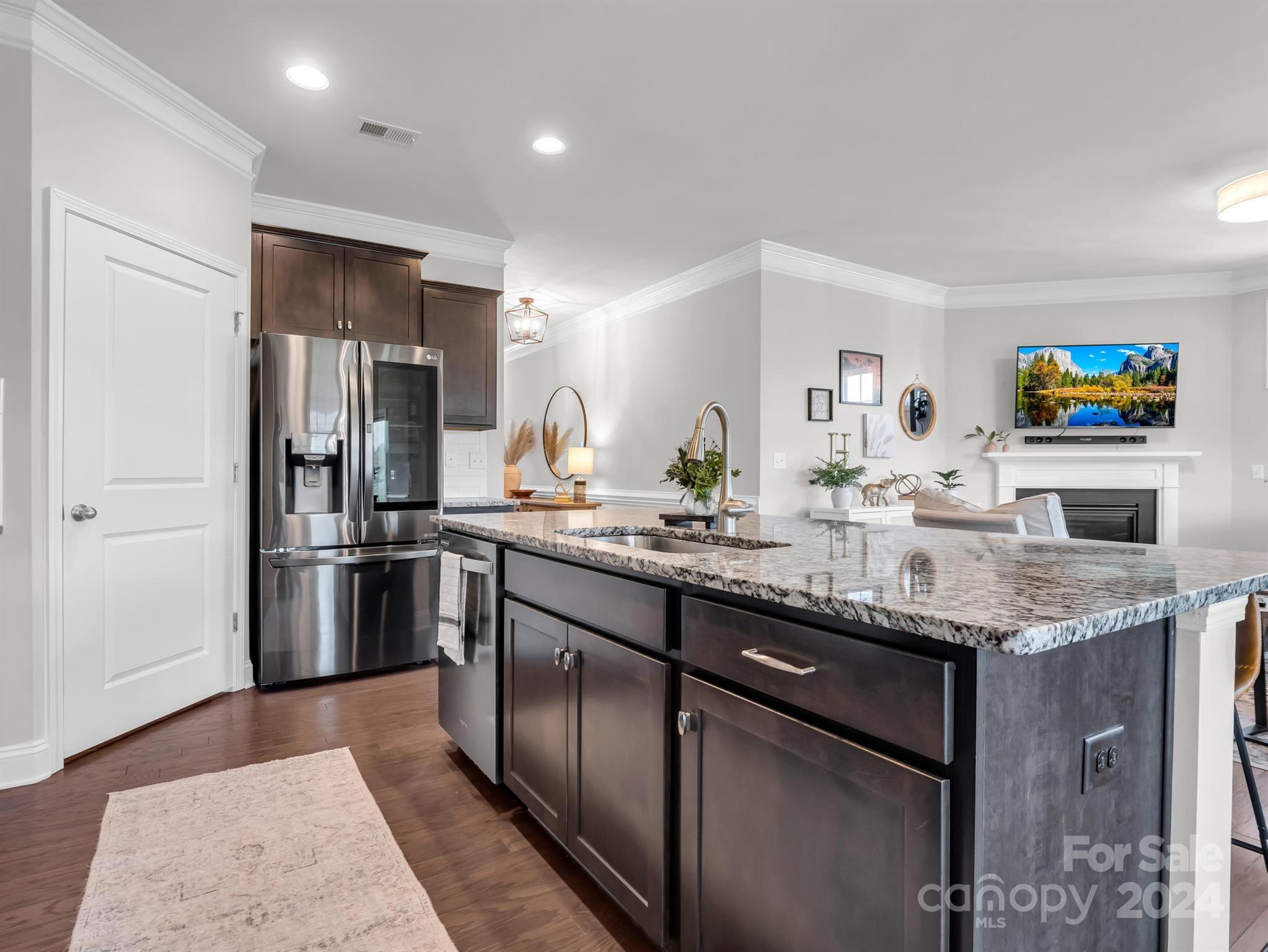 The Views at Rose Hill - Residential