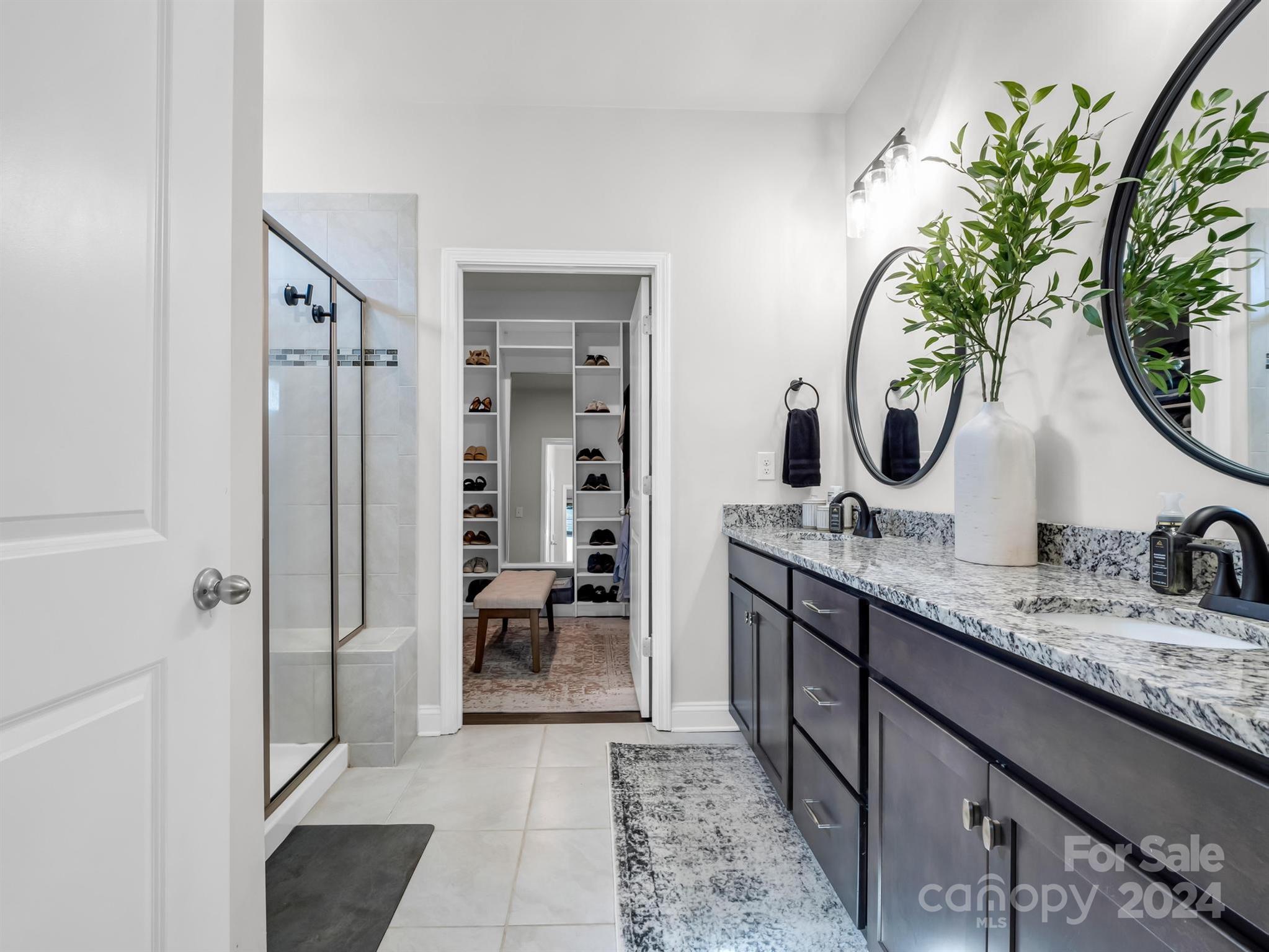 The Views at Rose Hill - Residential