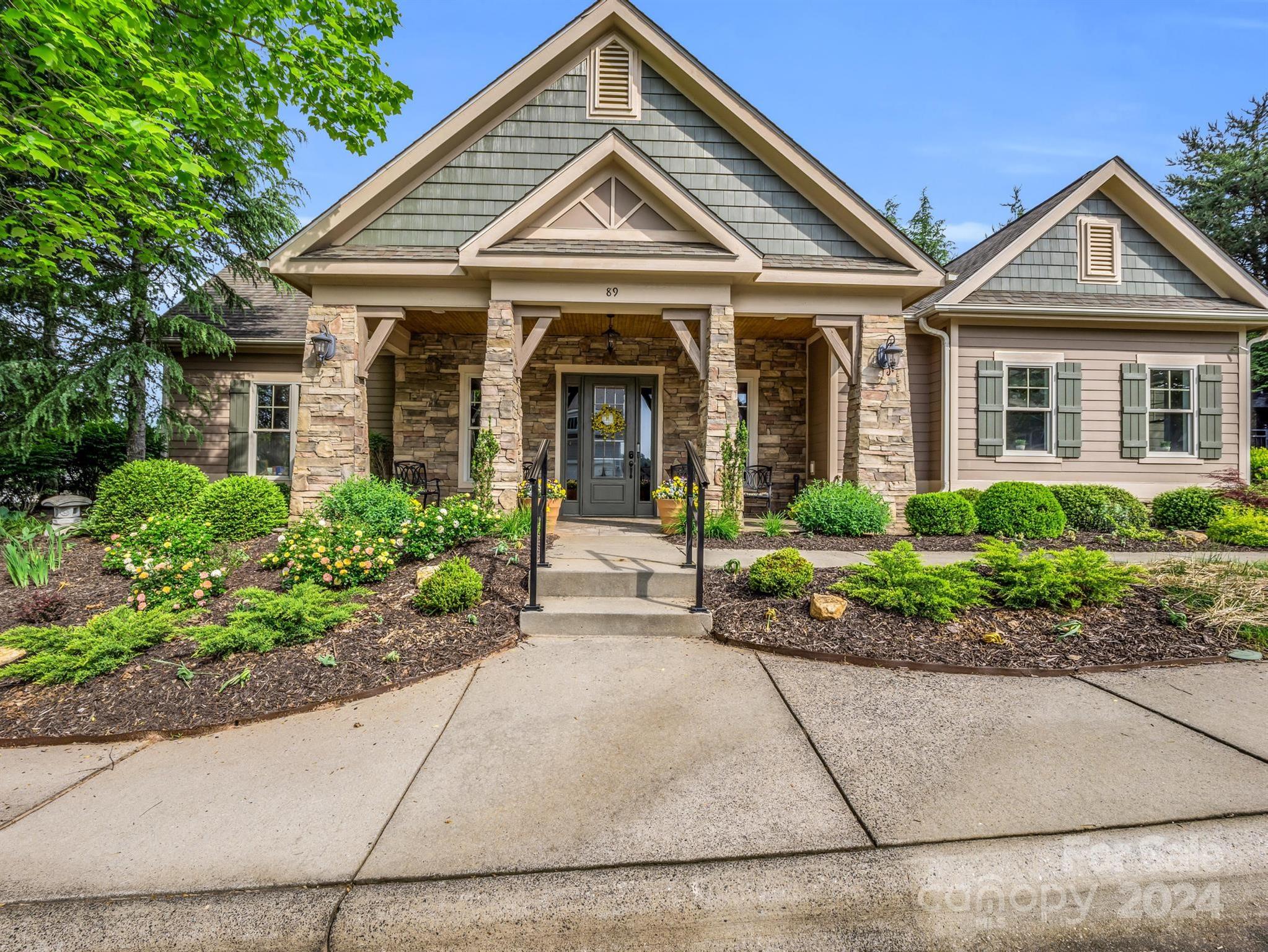 The Views at Rose Hill - Residential