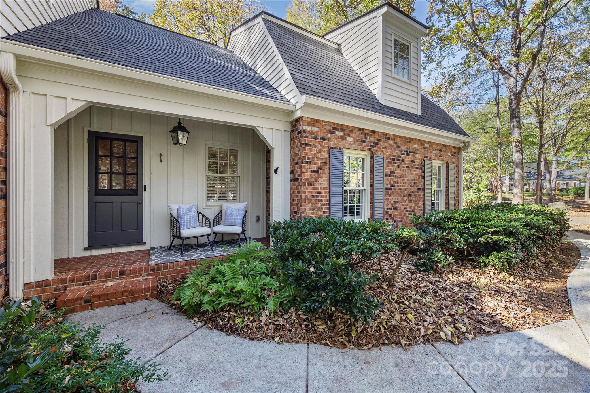 5601 McAlpine Farm Road