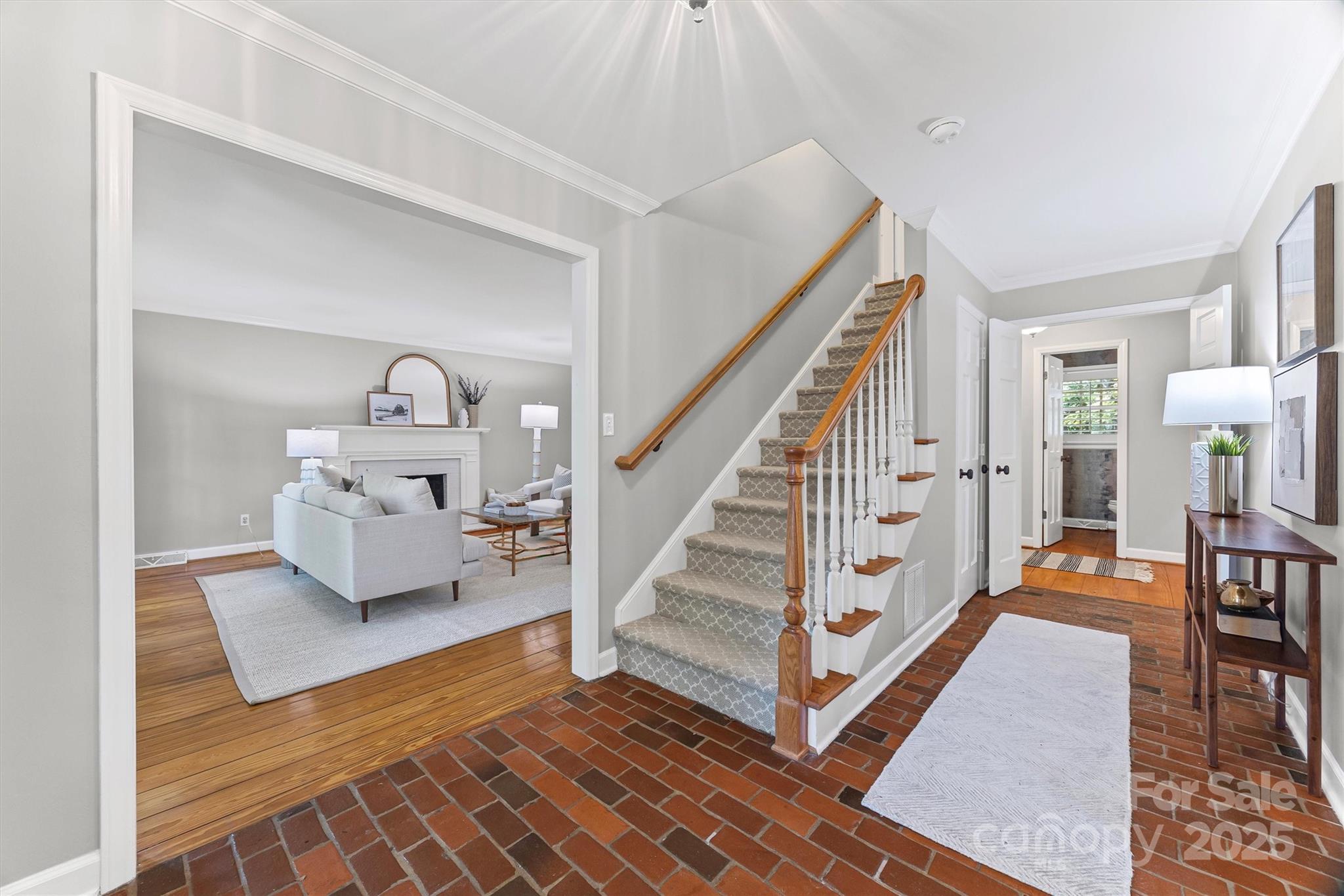 5601 McAlpine Farm Road