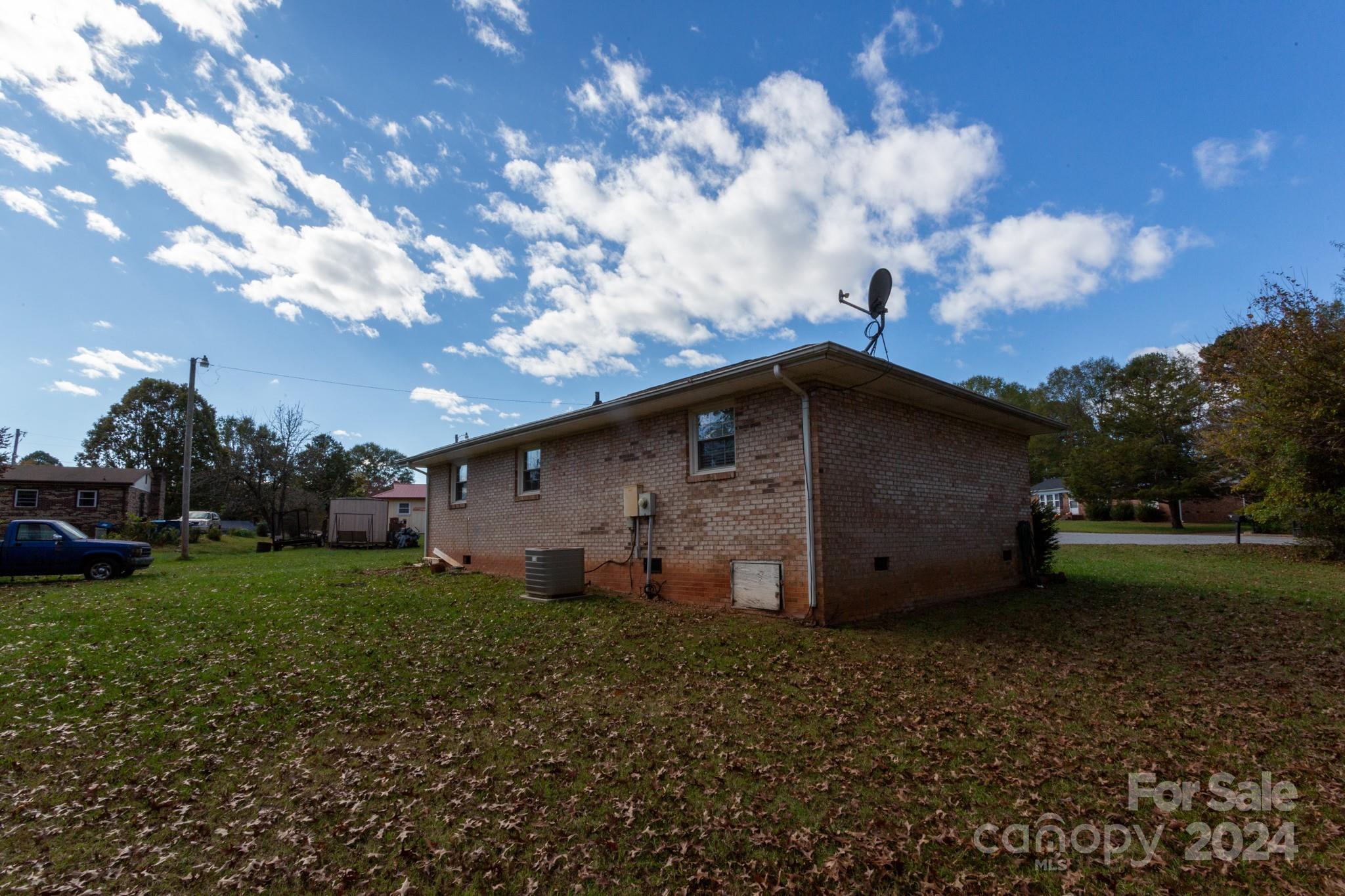 128 Ridgeway Court